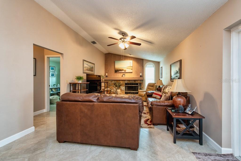 ALDERMAN RIDGE - Residential