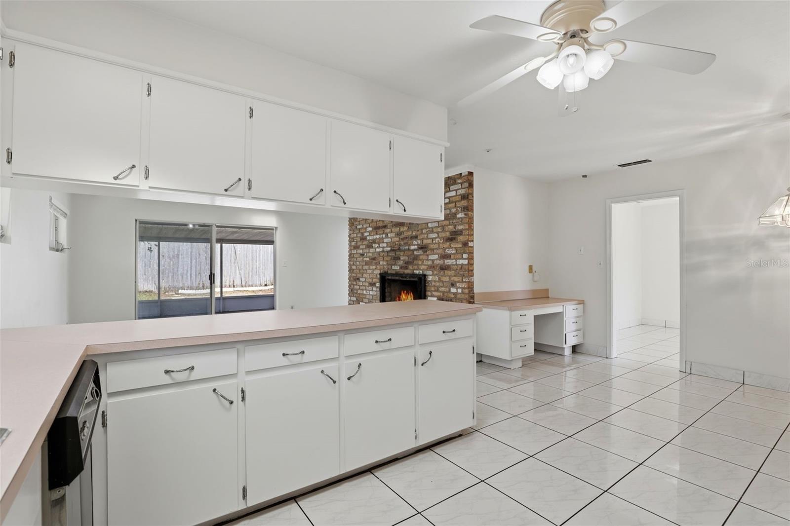 DOMMERICH HILLS - Residential