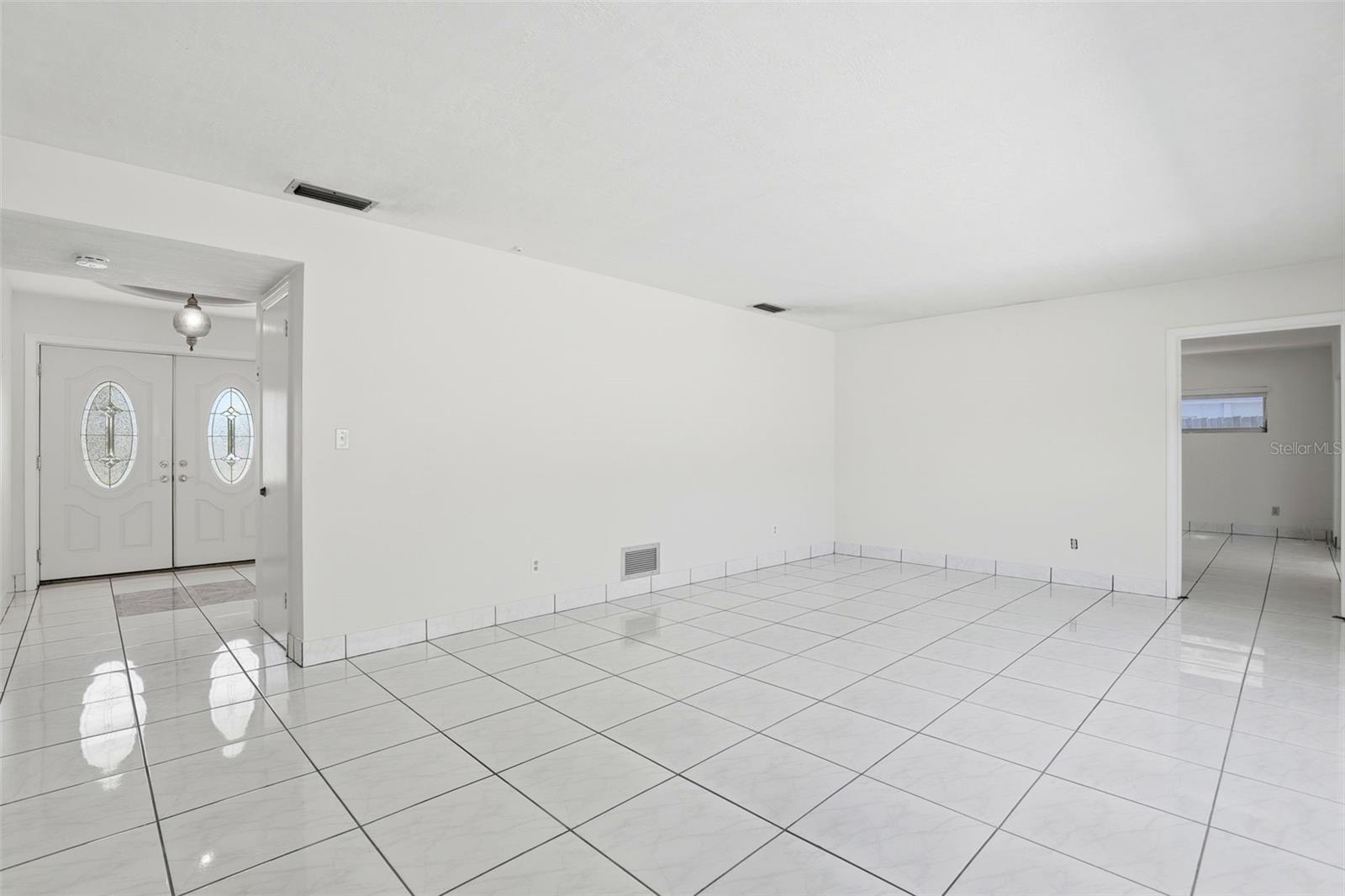 DOMMERICH HILLS - Residential