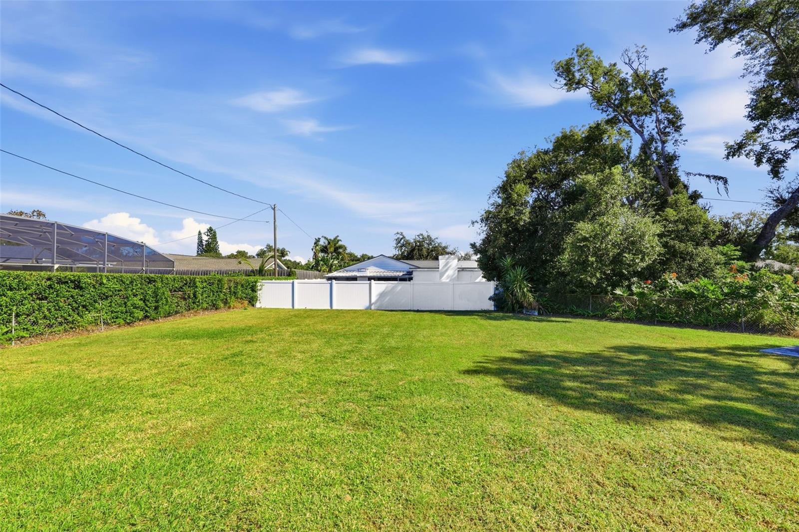 DOMMERICH HILLS - Residential