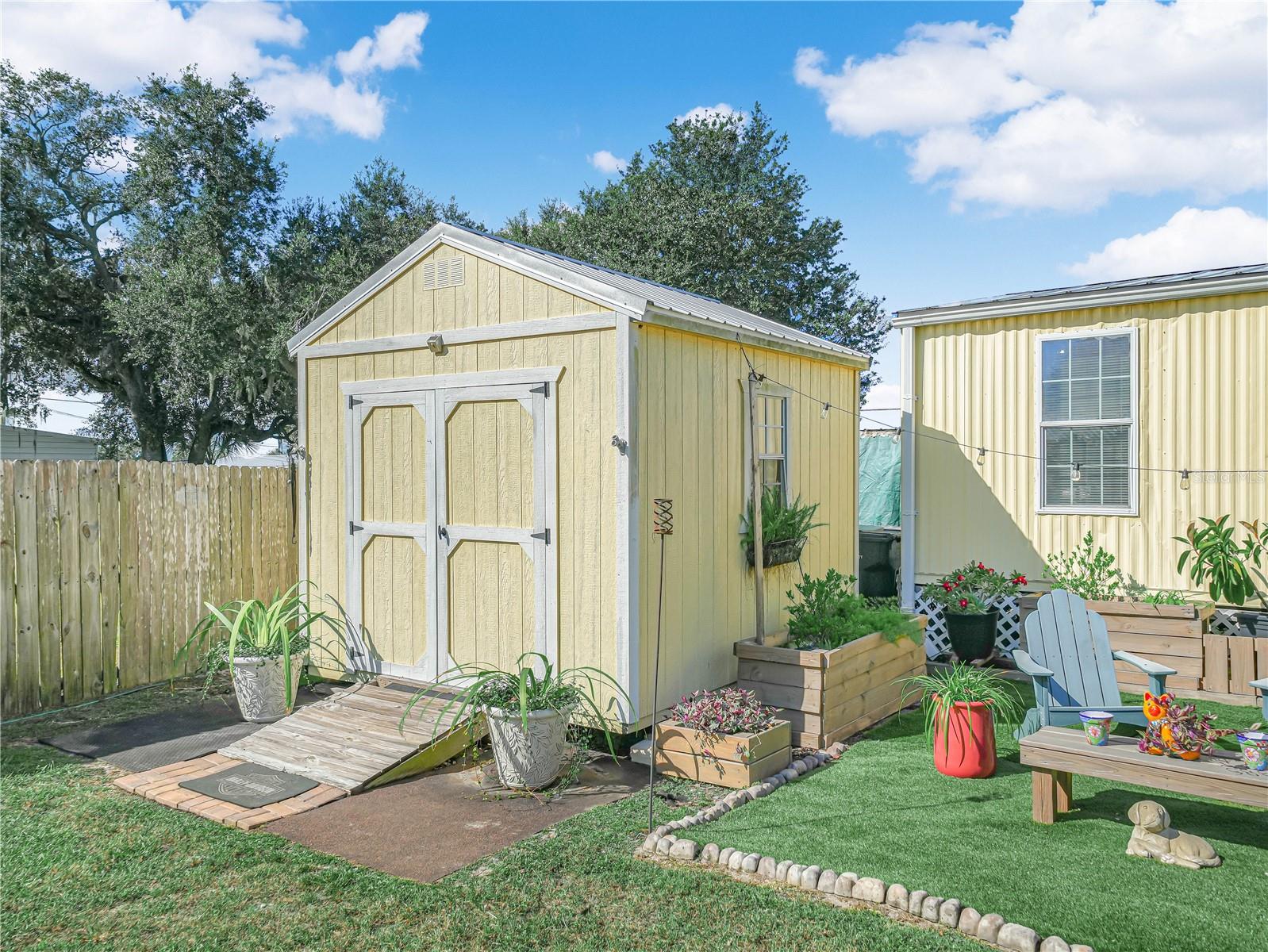 FOX CREEK PB 71 PG 7 - Residential