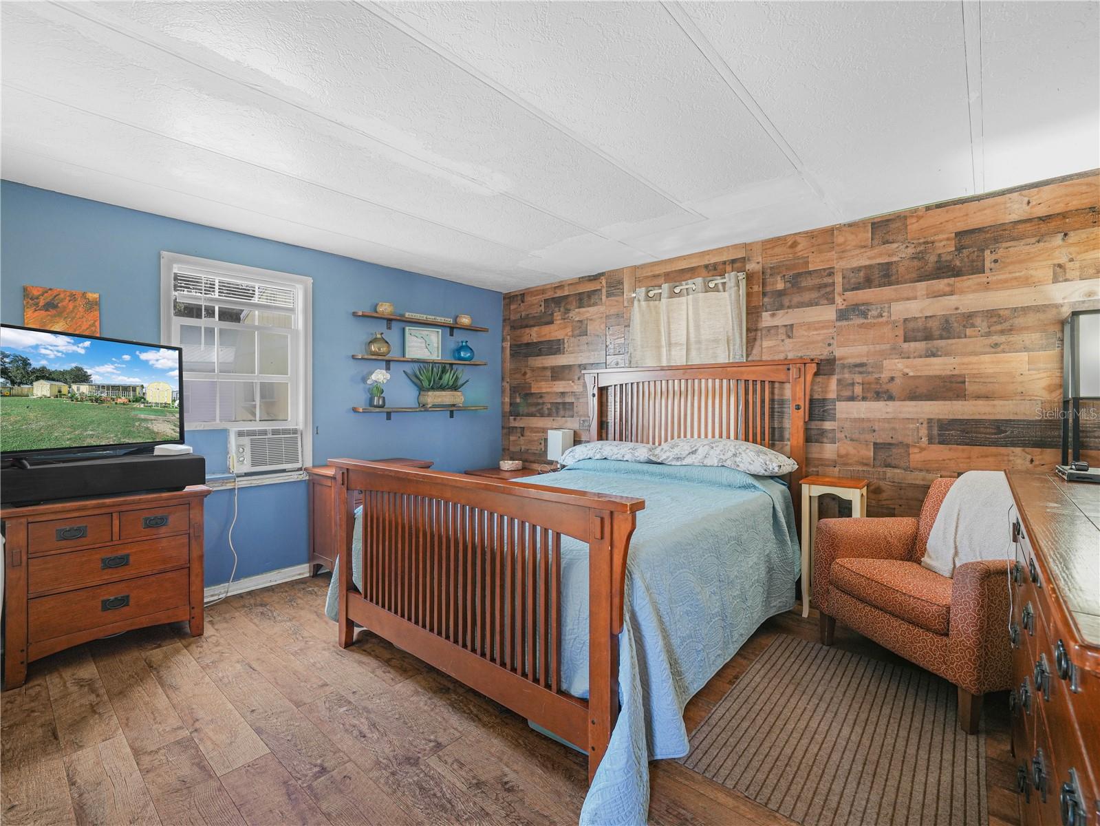 FOX CREEK PB 71 PG 7 - Residential