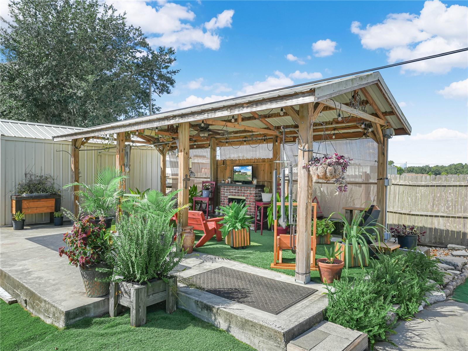 FOX CREEK PB 71 PG 7 - Residential