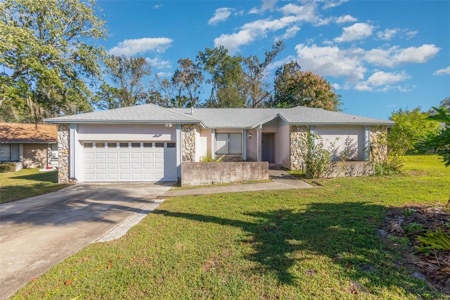 Great 4 bedroom 2 Bathroom home in Altamont Springs. This is a fixer upper with great bones on a fantastic lot. It has a newer roof and natural gas water heater and range. It will need flooring, Paint inside and out and cosmetic updates to the new owners taste. The lot backs up to the Sanlando conservation area and a stream. If you are looking for a good deal that you can make your own, this might be it. Owners are motivated, so bring me your offers.