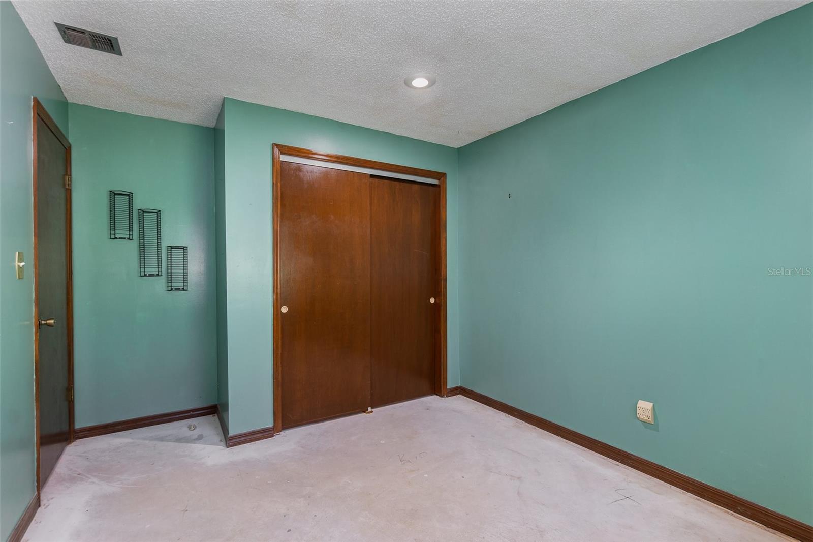 RIVER RUN SEC 3 - Residential