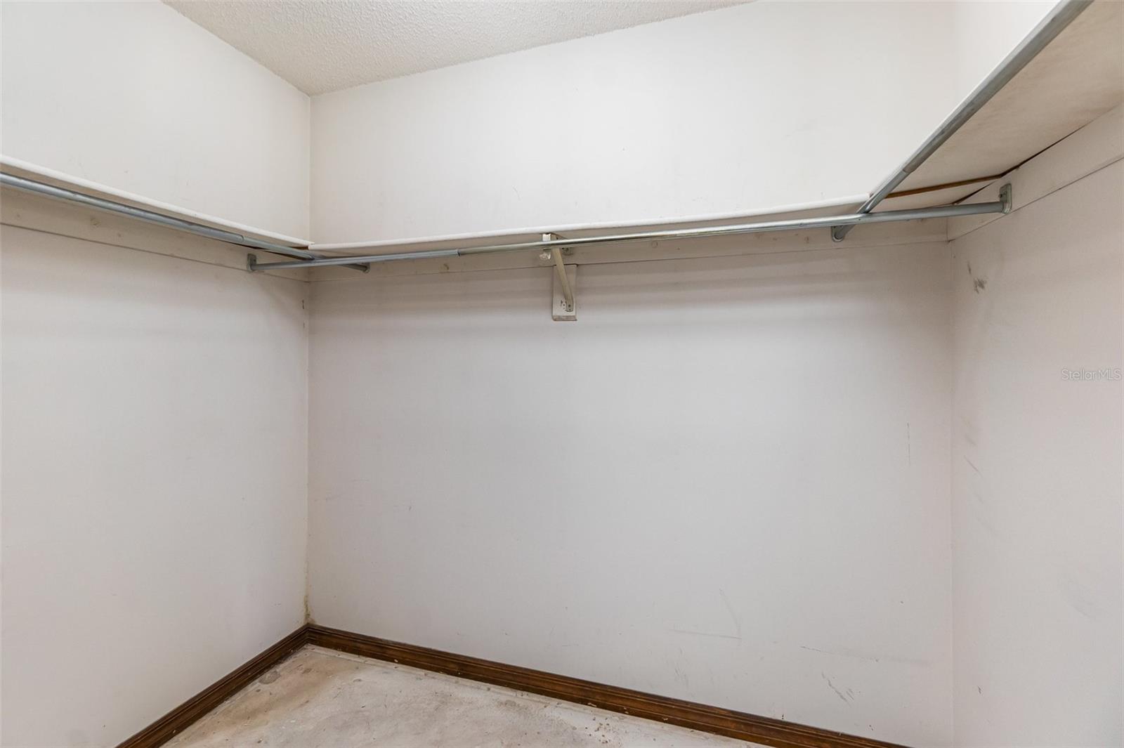 RIVER RUN SEC 3 - Residential