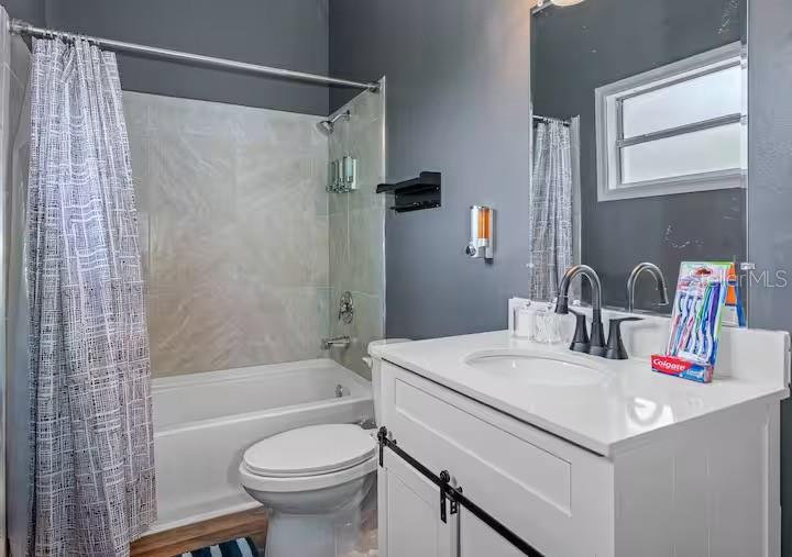 TURMANS EAST YBOR - Residential