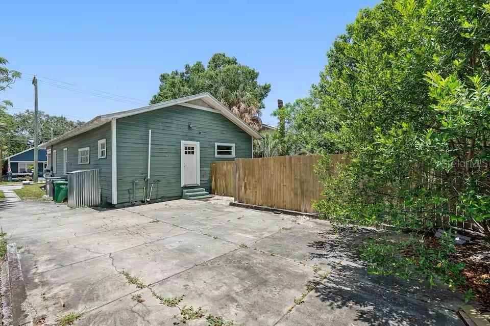 TURMANS EAST YBOR - Residential
