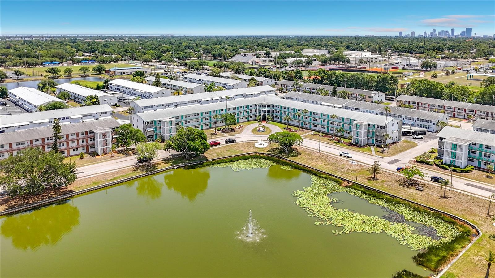 TOWN APTS CONDO - Residential