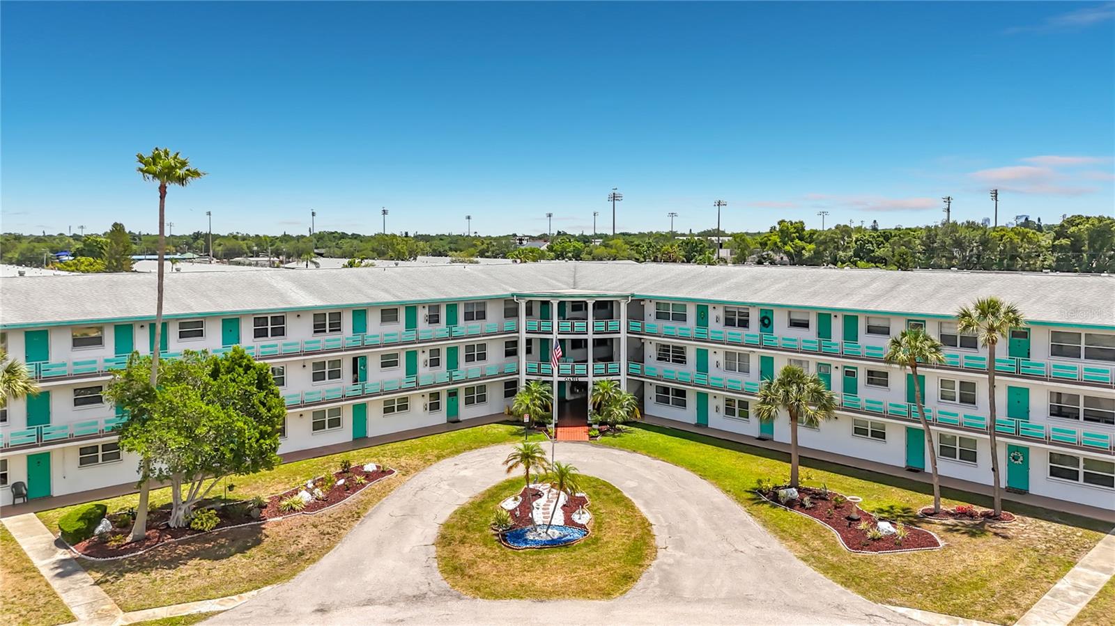 TOWN APTS CONDO - Residential