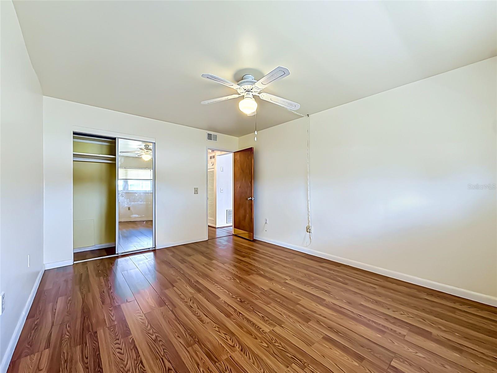 TOWN APTS CONDO - Residential