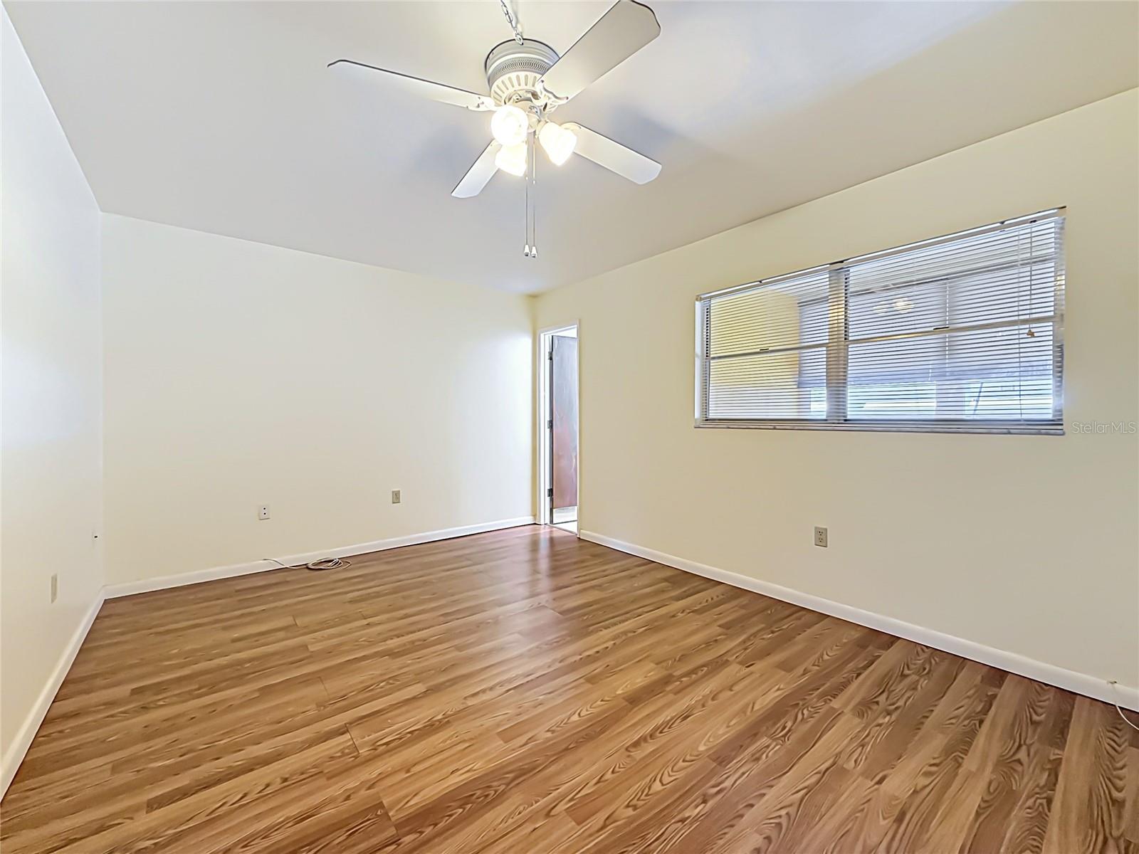 TOWN APTS CONDO - Residential