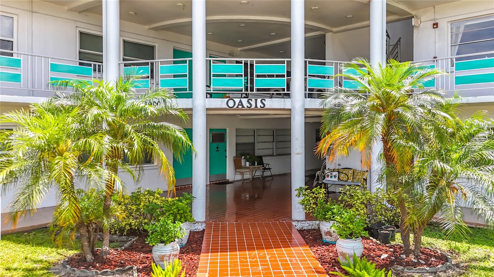 TOWN APTS CONDO - Residential