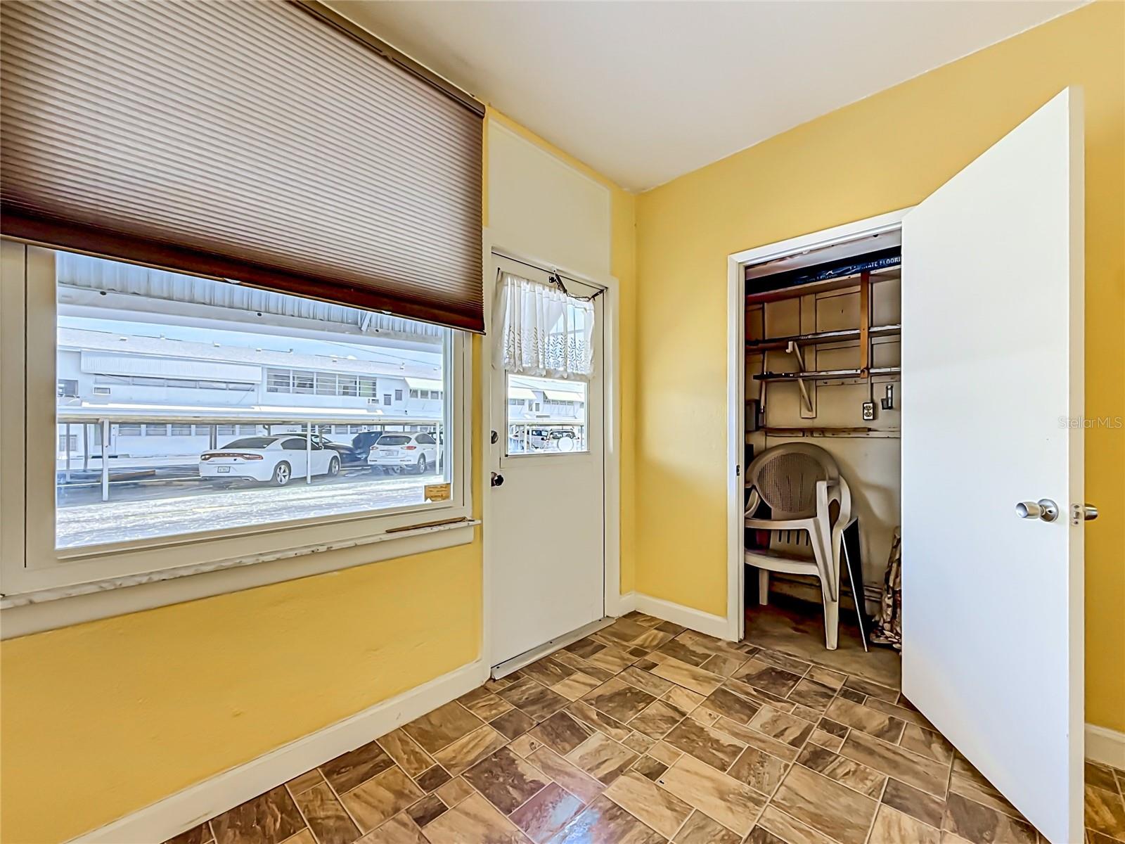 TOWN APTS CONDO - Residential