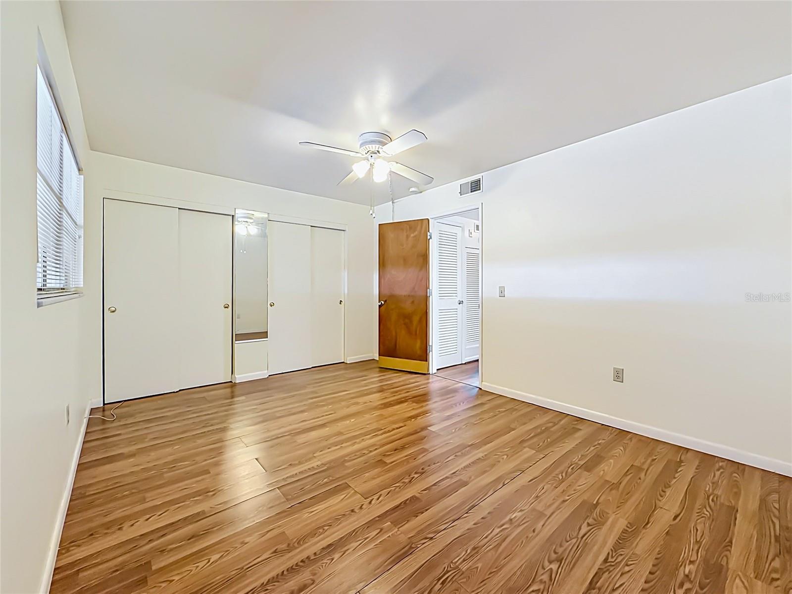 TOWN APTS CONDO - Residential