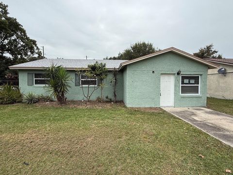 301 LESESNE STREET KISSIMMEE FL 34744