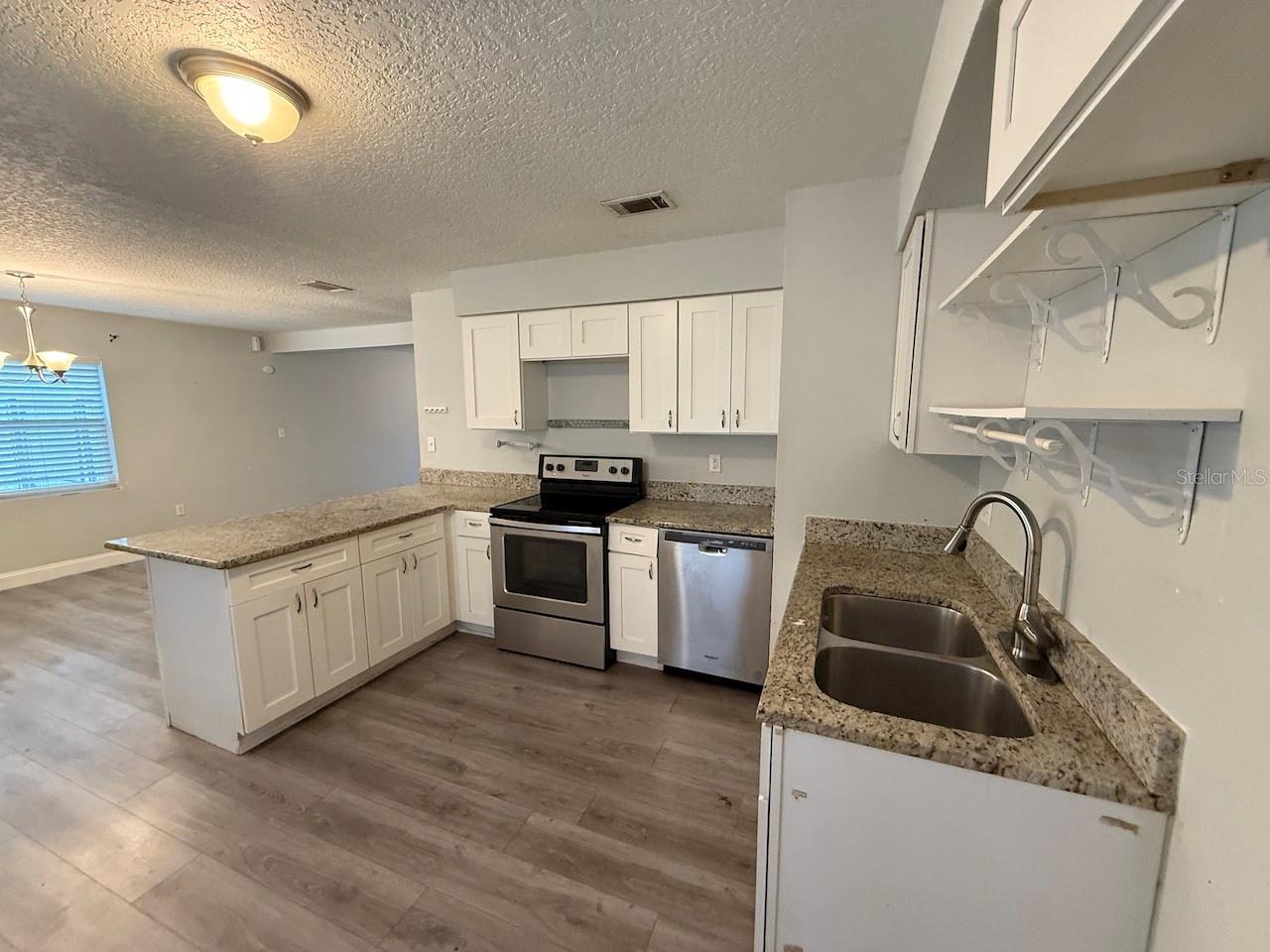 BENITA PARK - Residential