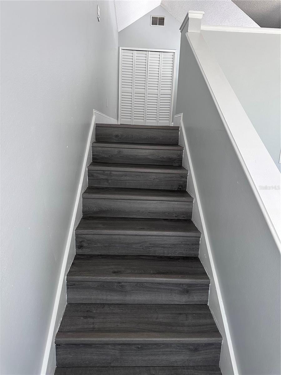 CENTRAL PARK METROWEST CONDO - Residential Lease