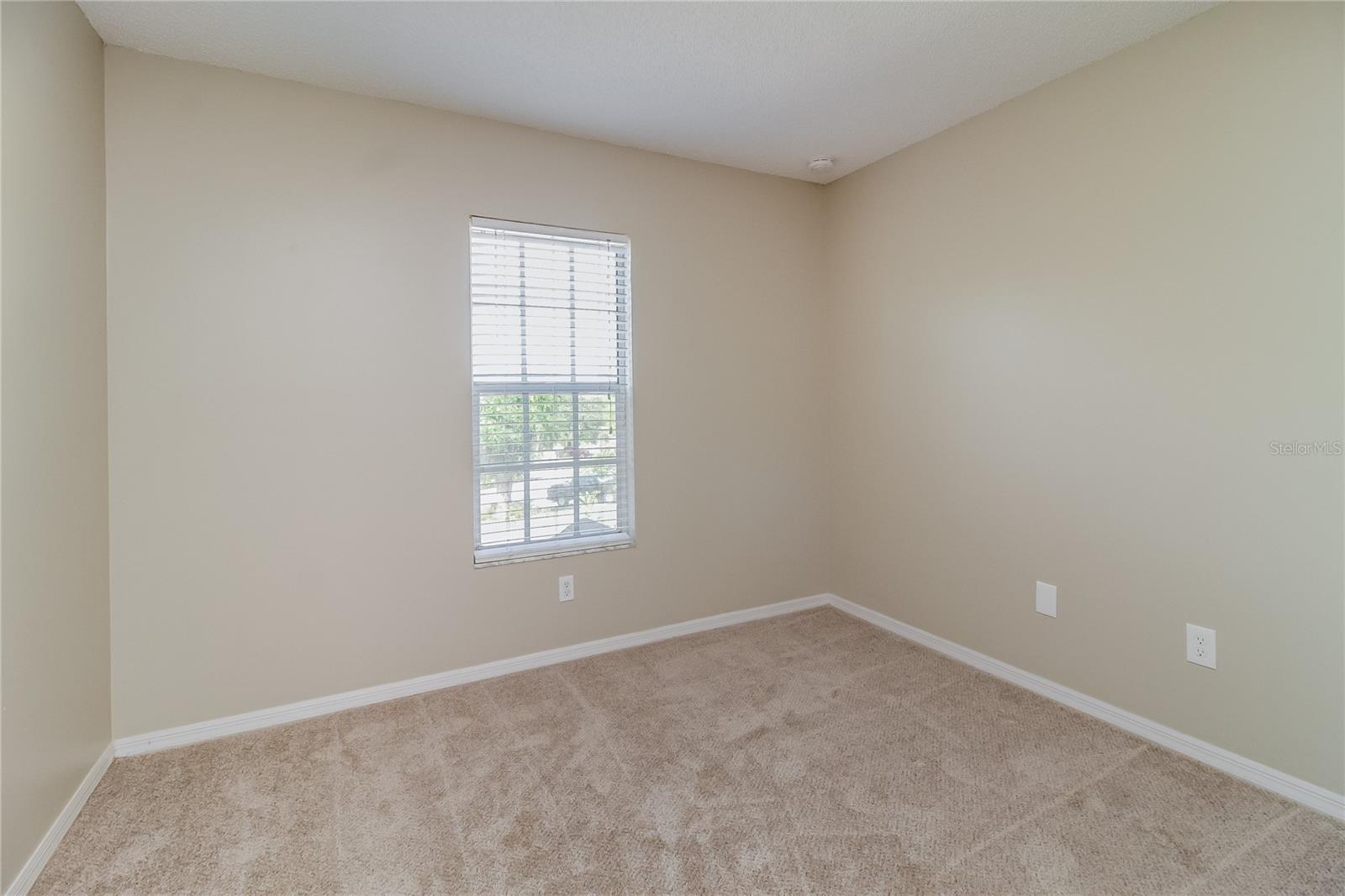 ORANGES PH 02 - Residential Lease