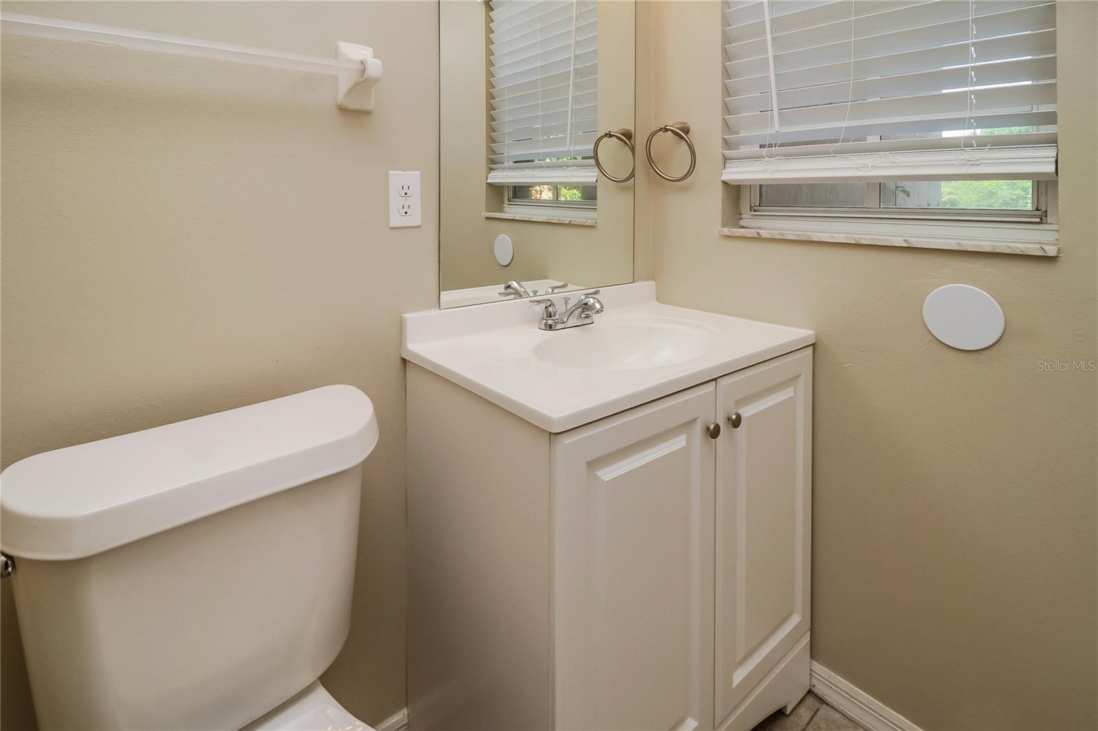 ORANGES PH 02 - Residential Lease