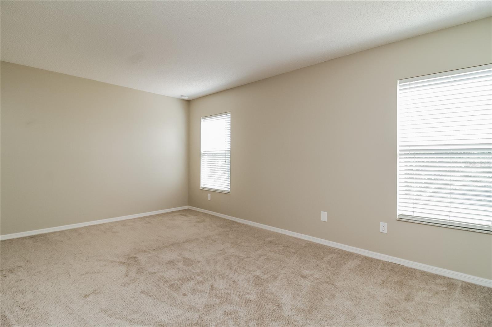 ORANGES PH 02 - Residential Lease