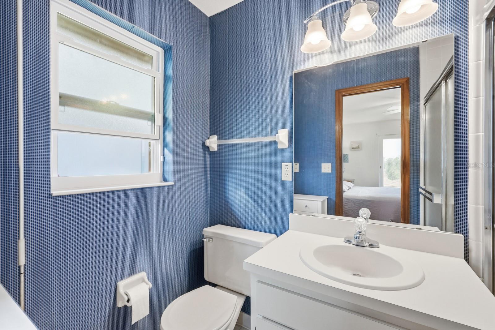 OCEAN BREEZE CIRCLE - Residential