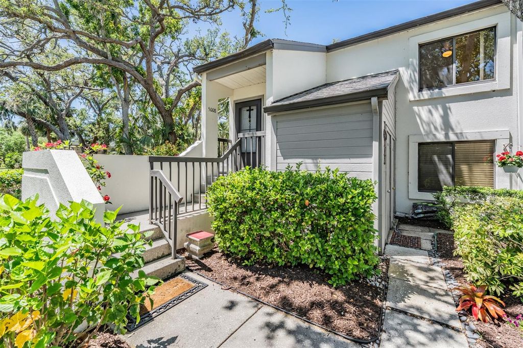 Photo of 11450 Harbor Way #5008, Largo, FL 33774 (MLS # TB8375934)