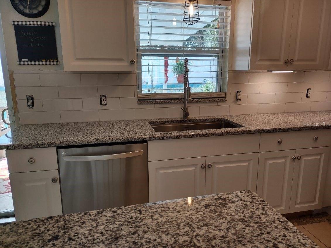 PONKAN TERRACE - Residential