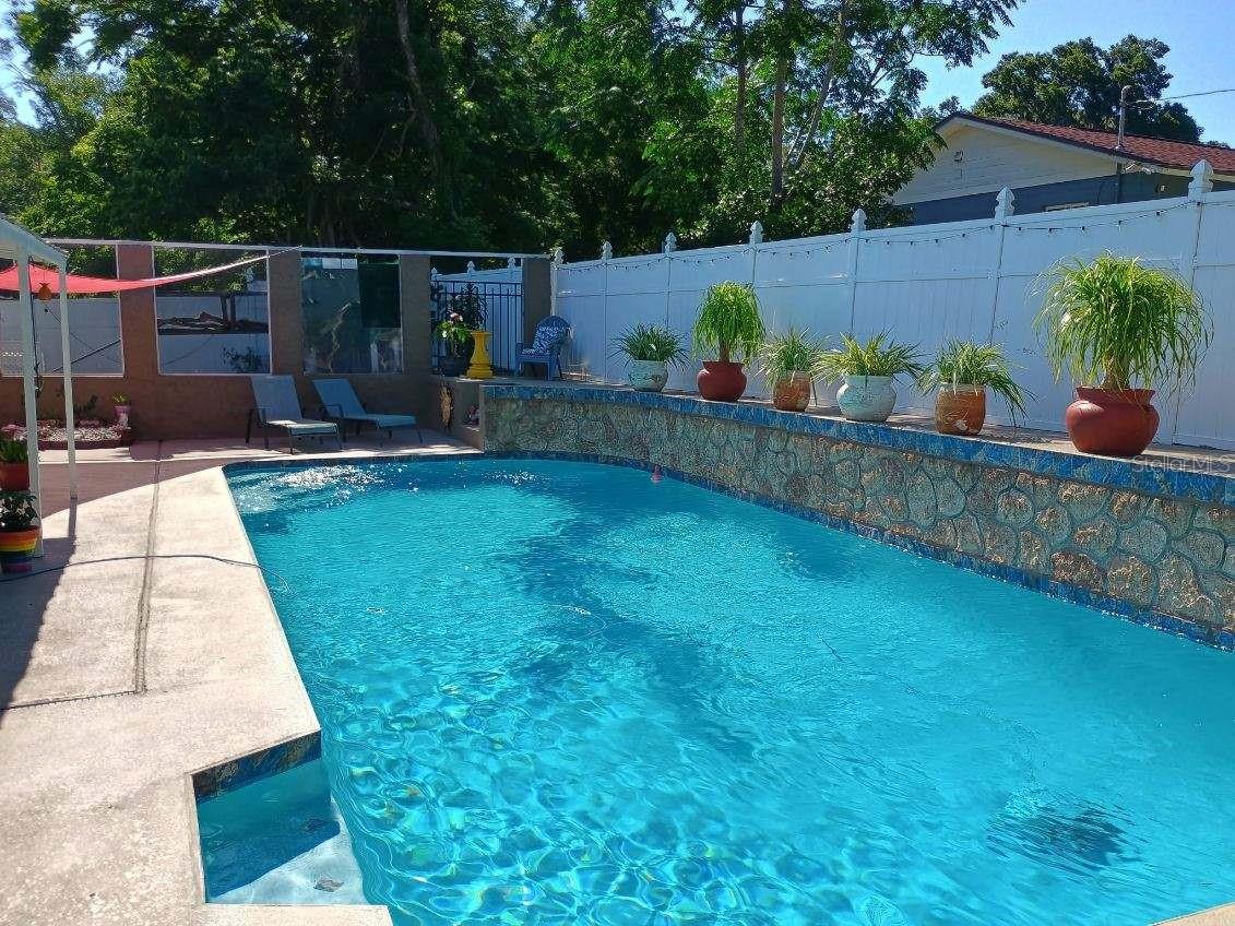 PONKAN TERRACE - Residential