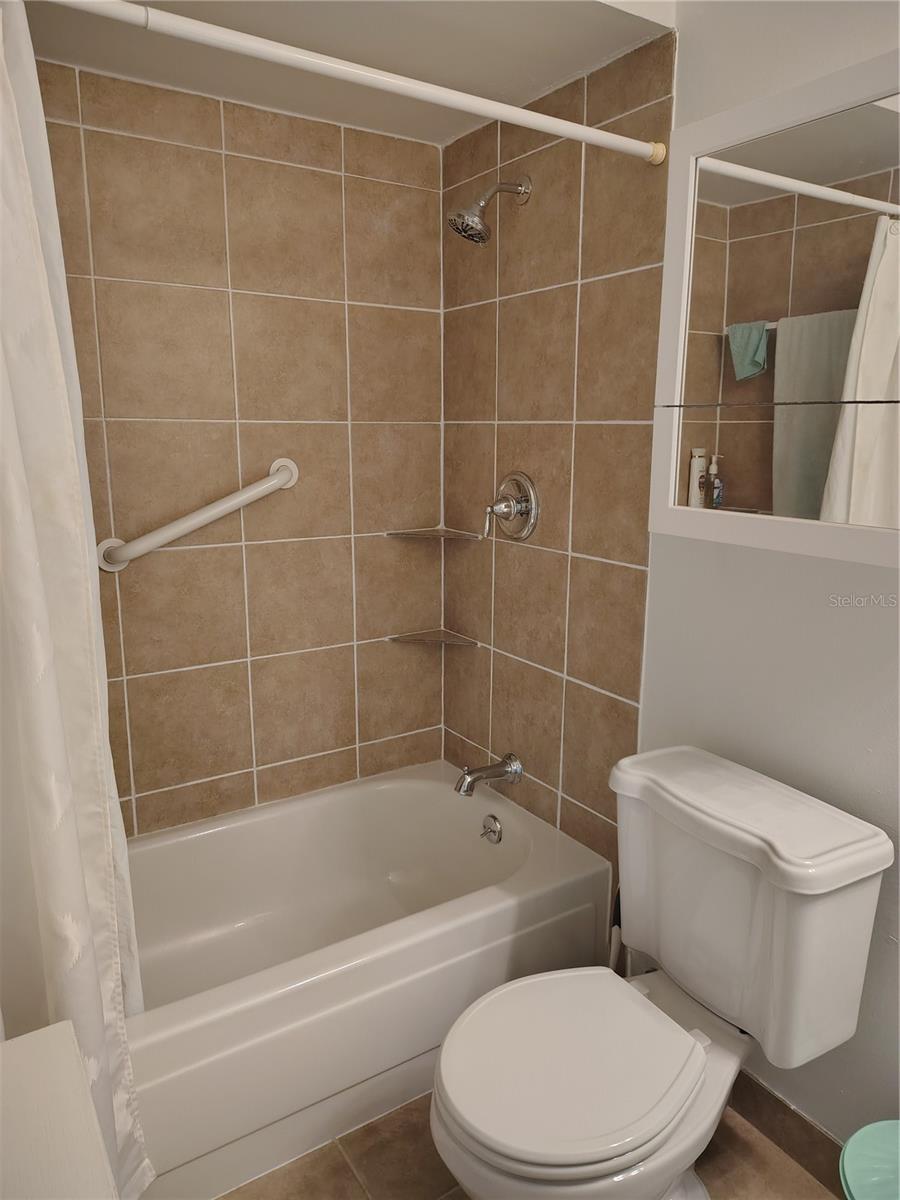 PONKAN TERRACE - Residential