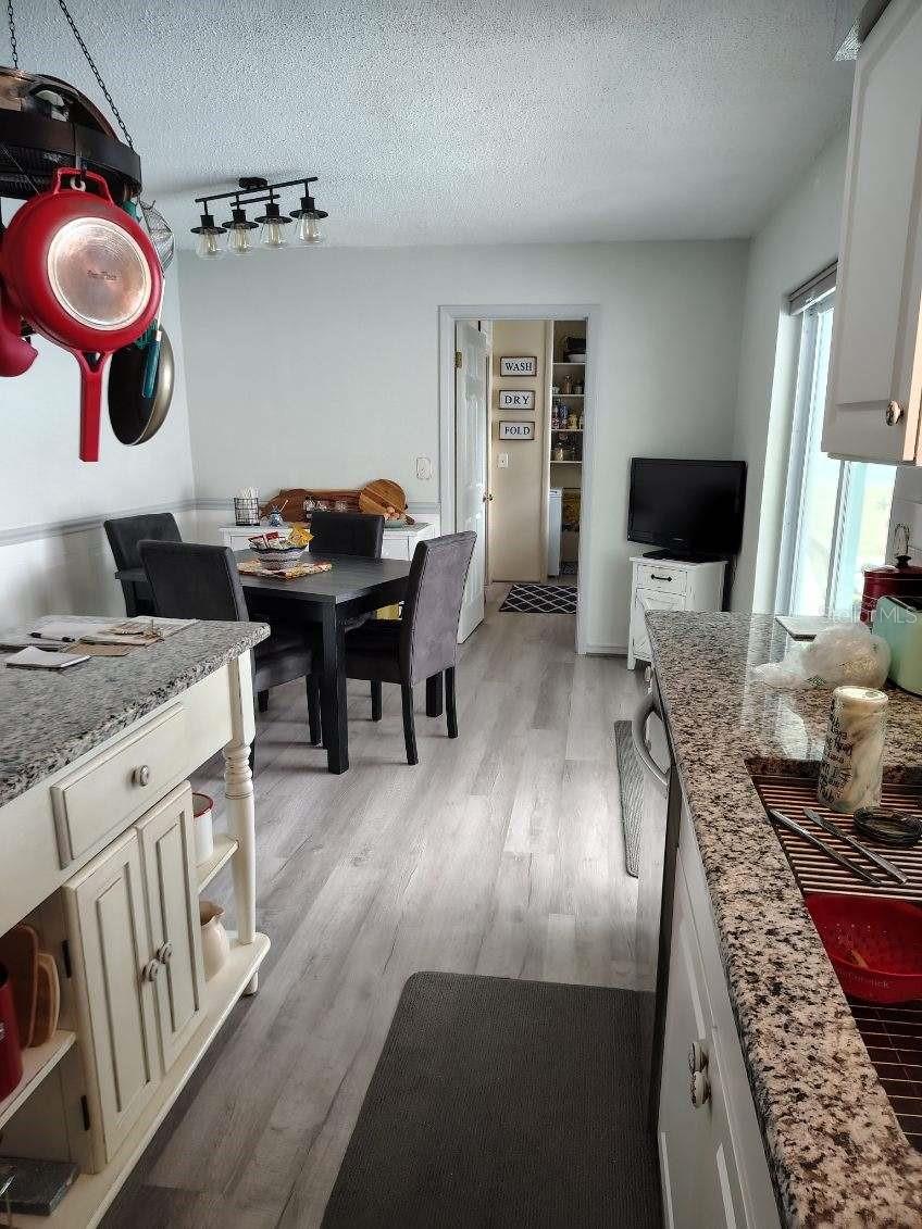 PONKAN TERRACE - Residential