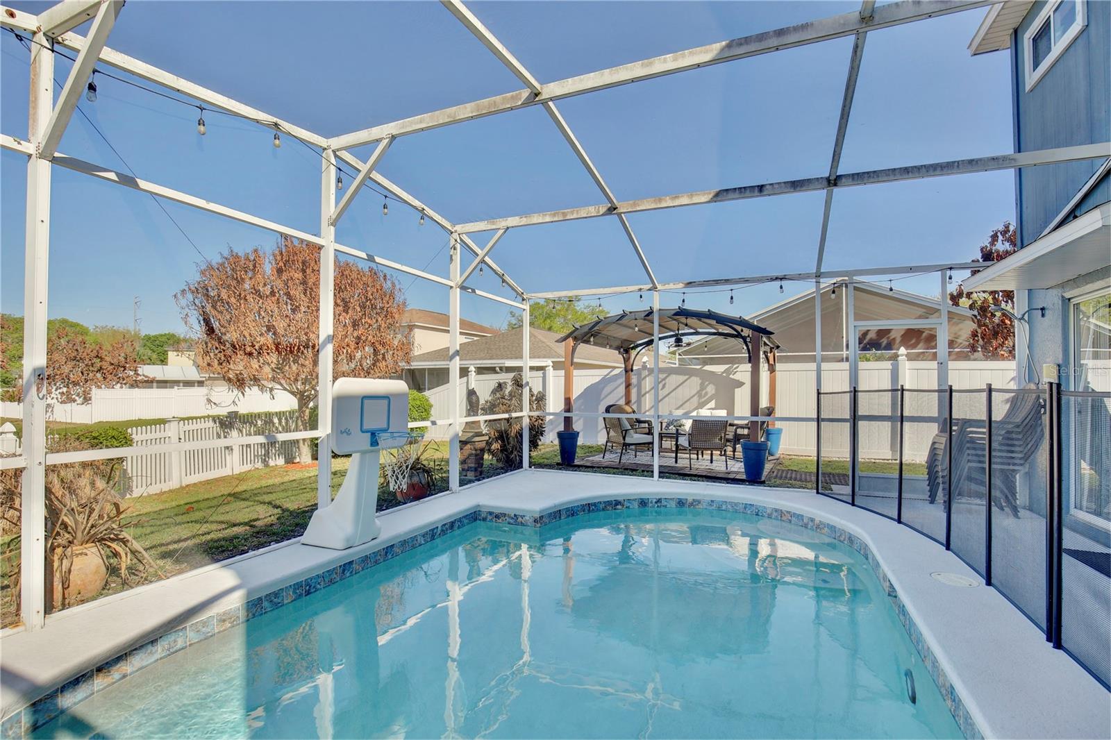 STONE FOREST - Residential