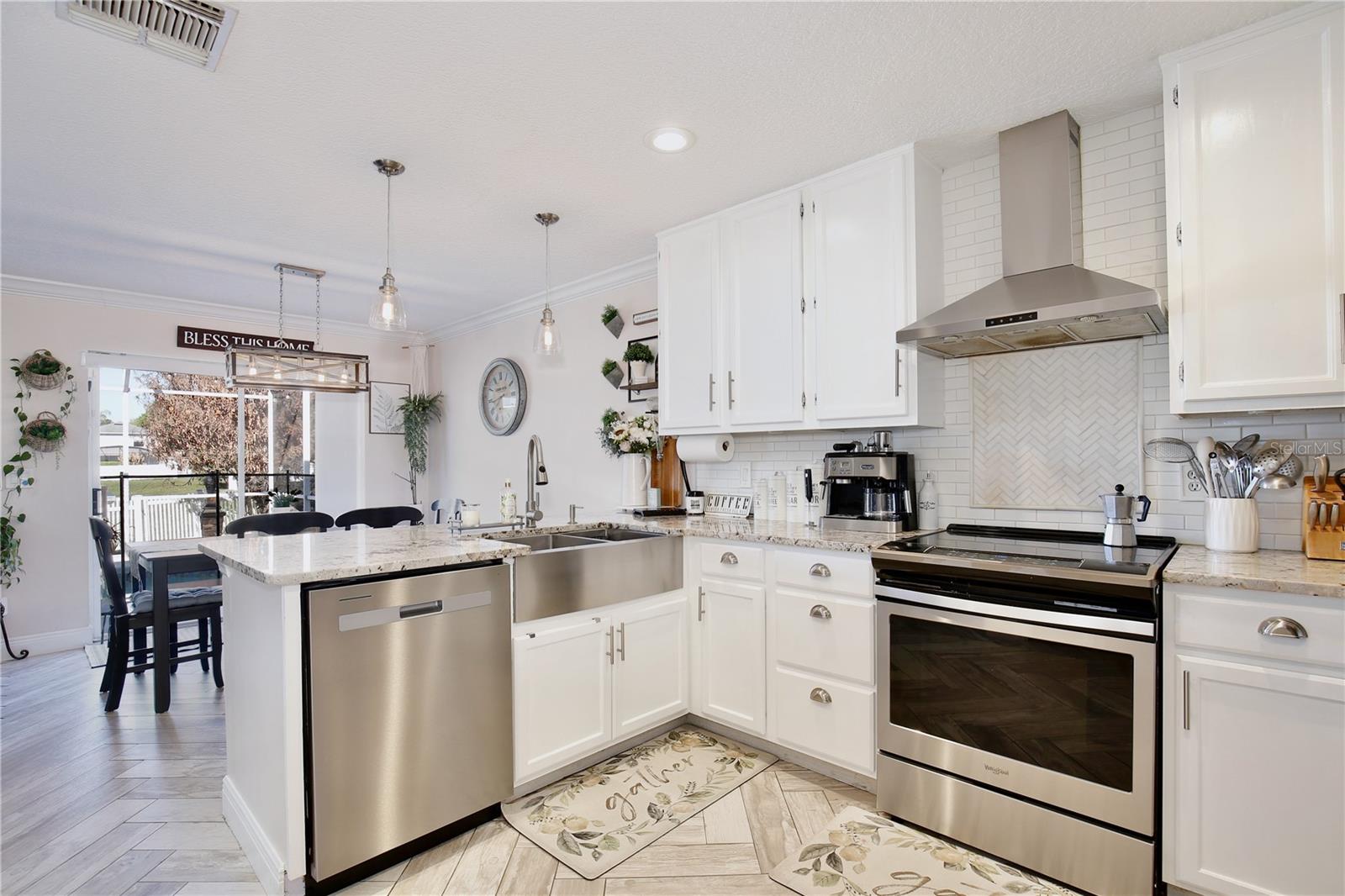 STONE FOREST - Residential