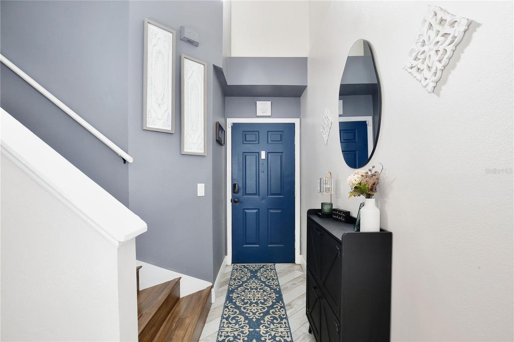 Photo of 2115 Heathwood Circle, Orlando, FL 32828 (MLS # O6399285)