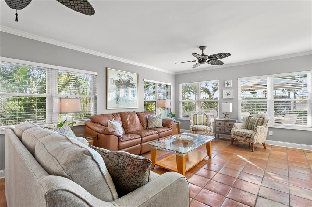 MOREY BEACH - Residential