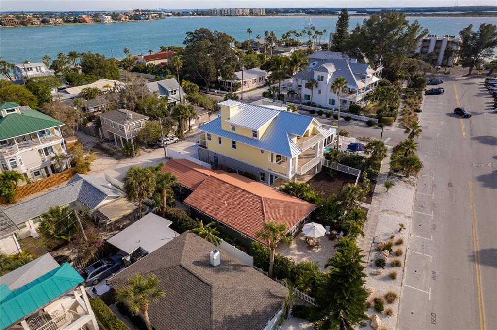 MOREY BEACH - Residential