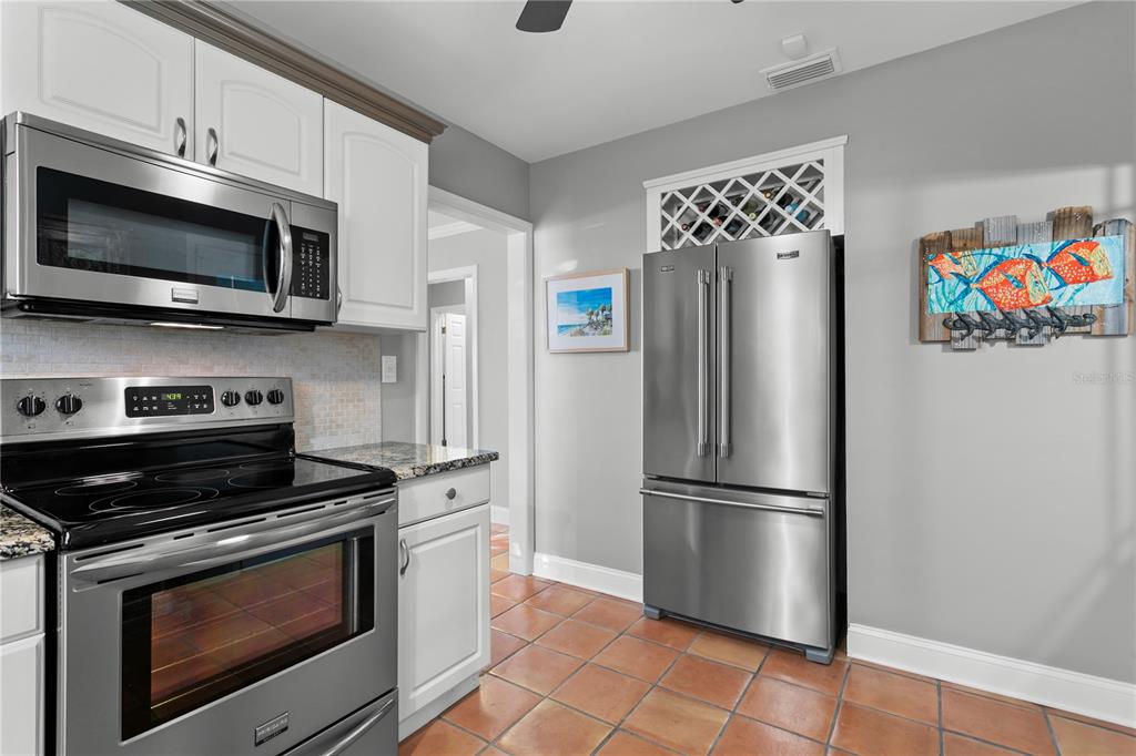 MOREY BEACH - Residential