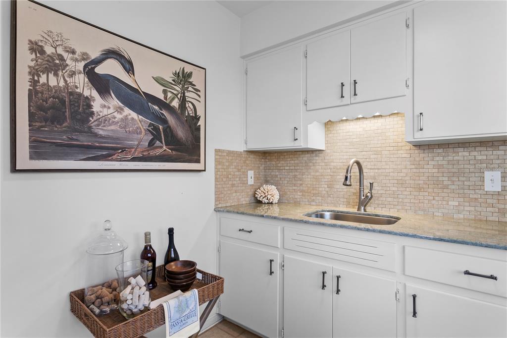 MOREY BEACH - Residential