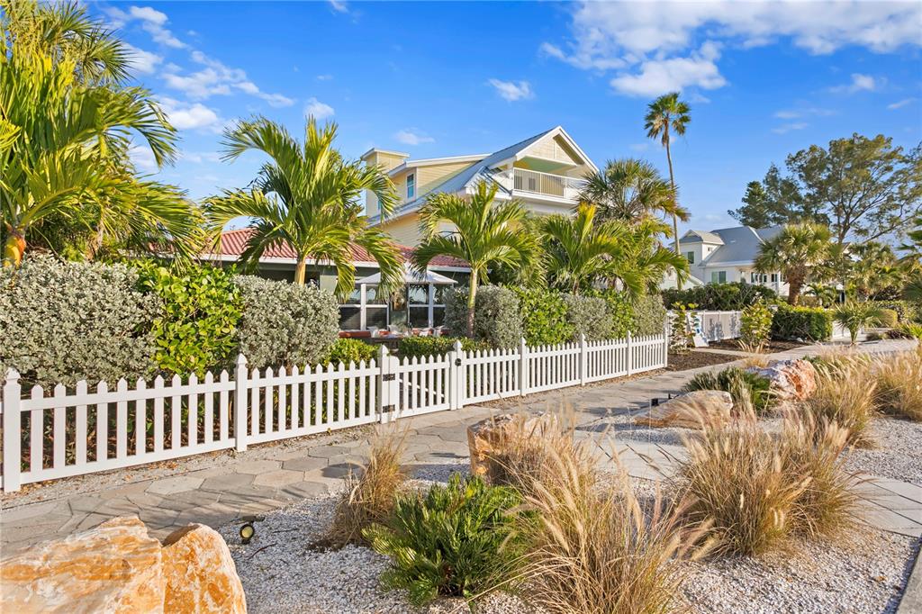 MOREY BEACH - Residential