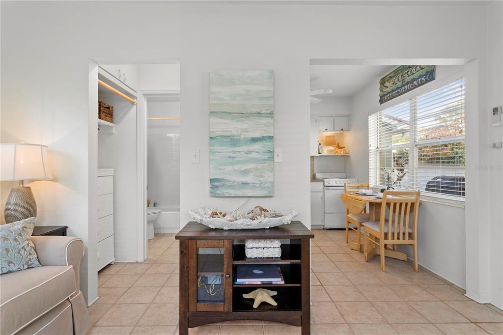 MOREY BEACH - Residential