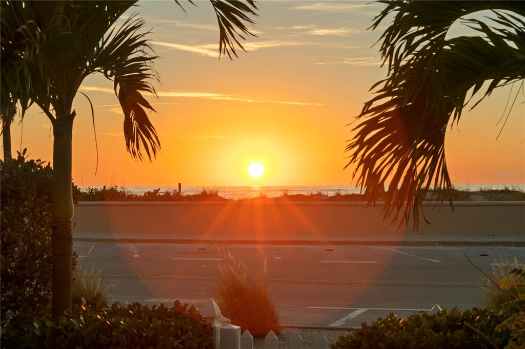 MOREY BEACH - Residential