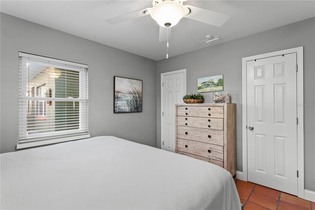 MOREY BEACH - Residential