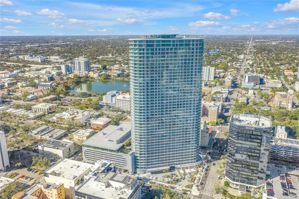 Photo of 400 Central Avenue #1702, St Petersburg, FL 33701 (MLS # TB8476571)