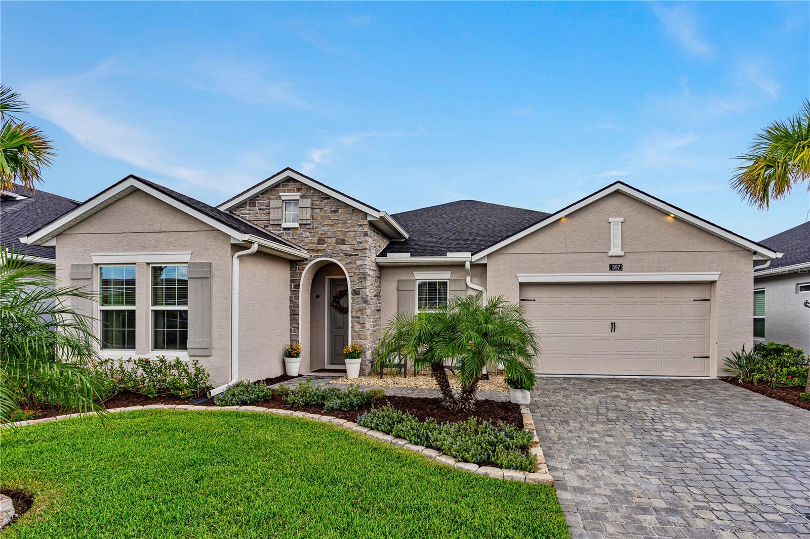 597 MOSAIC BOULEVARD