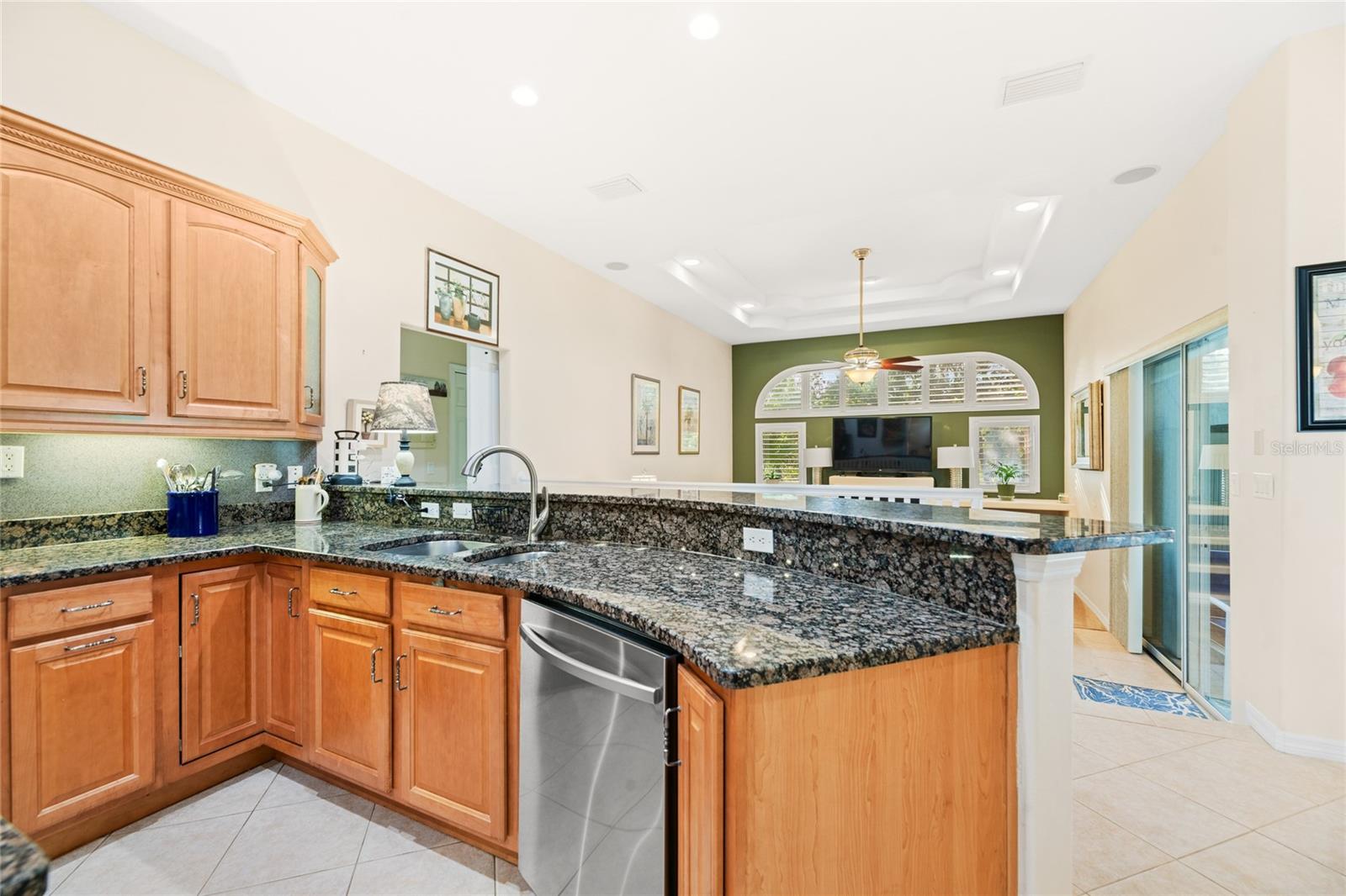 CYPRESS KNOLL - Residential