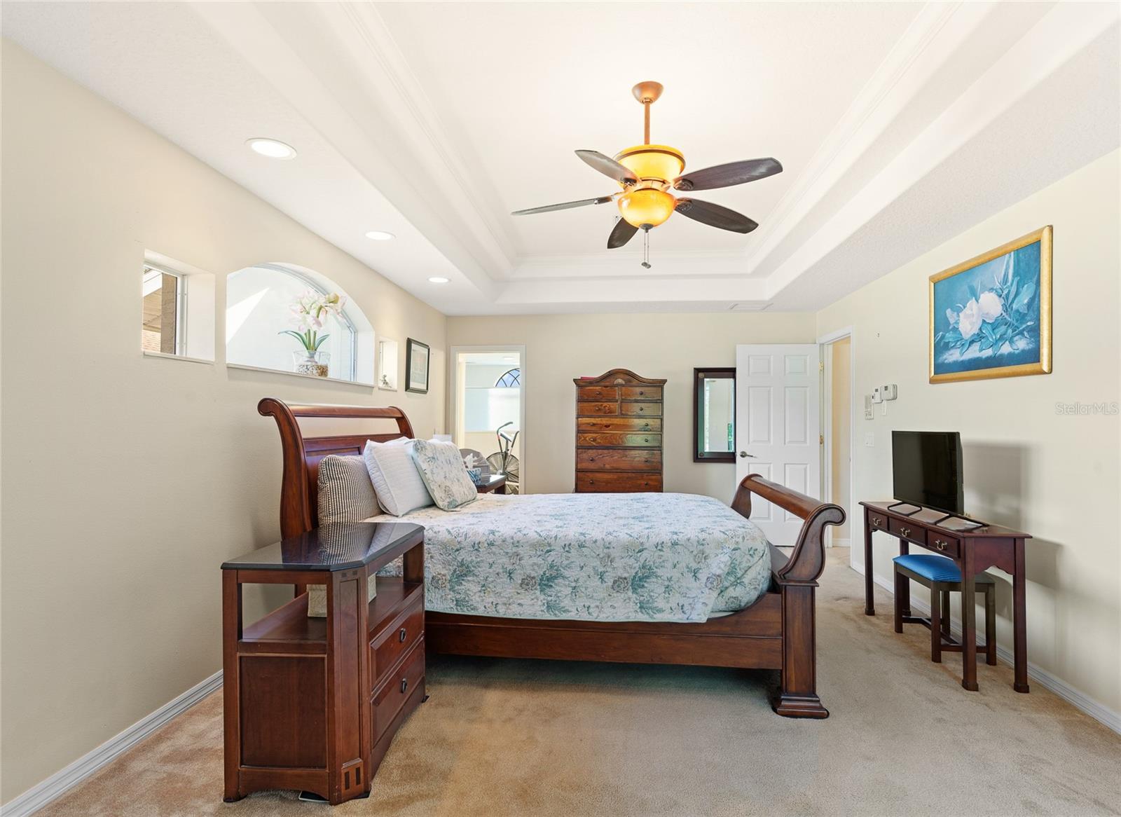 CYPRESS KNOLL - Residential