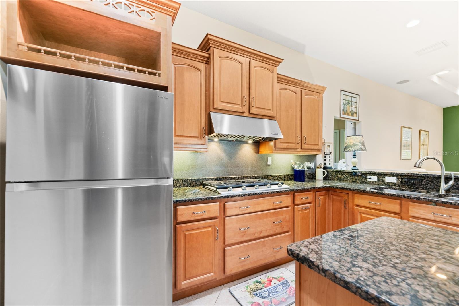 CYPRESS KNOLL - Residential