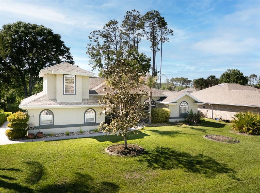 Photo of 40 Edgewater Drive, Palm Coast, FL 32164 (MLS # FC317640)