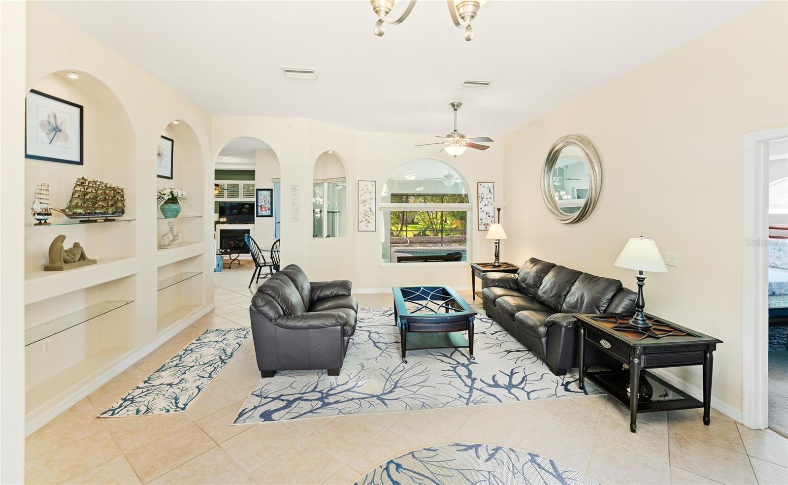 CYPRESS KNOLL - Residential