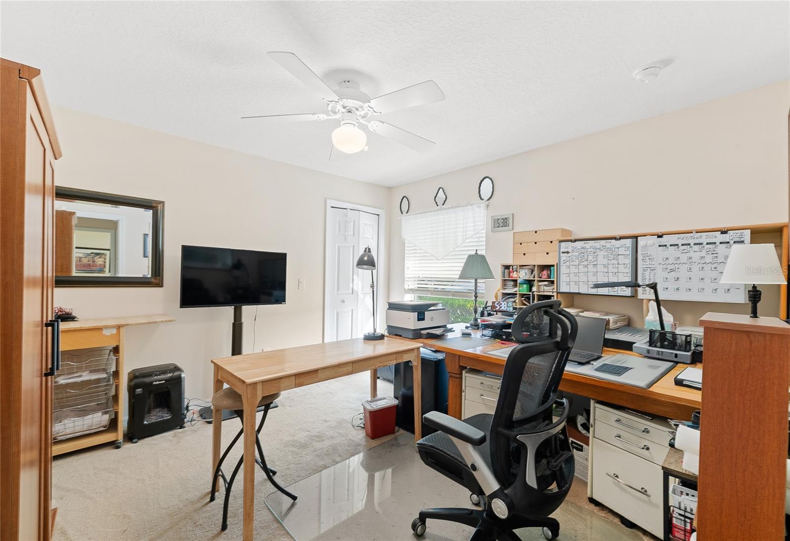 CYPRESS KNOLL - Residential